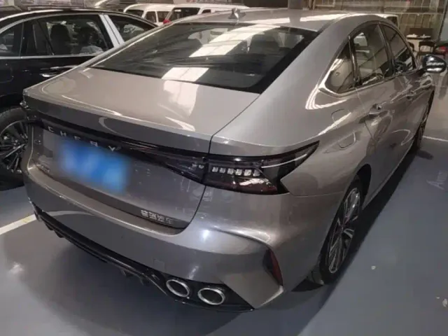 Chery Arrizo 8 — Фото автомобиля 6