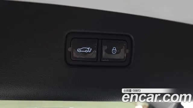 Genesis GV70 — Фото автомобиля 23