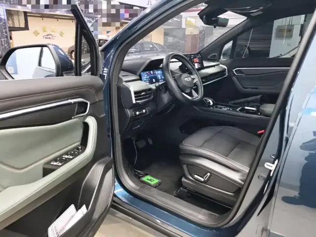 Geely Haoyue L 2023 2.0T DCT Premium Model — Фото автомобиля 11