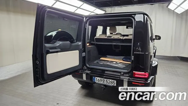 Mercedes-Benz G-Class — Фото автомобиля 16