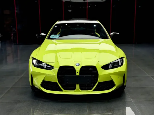 BMW M4 — Фото автомобиля 2