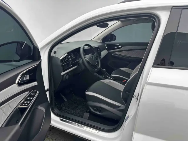 Jetta Jetta VS7 2022 280TSI Automatic Highlight Glory Edition — Фото автомобиля 9