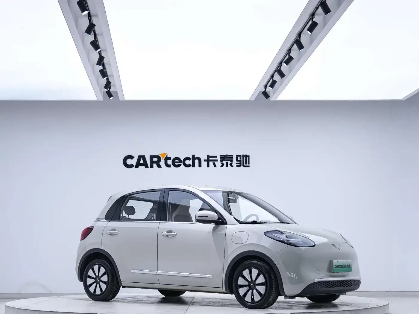 Wuling Motors Wuling Bingo 2023 333km Joyful Version — Фото автомобиля 5