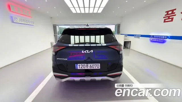 Kia Sportage Sportage 5-е поколение Бензин 1.6 турбо 2WD — Фото автомобиля 5