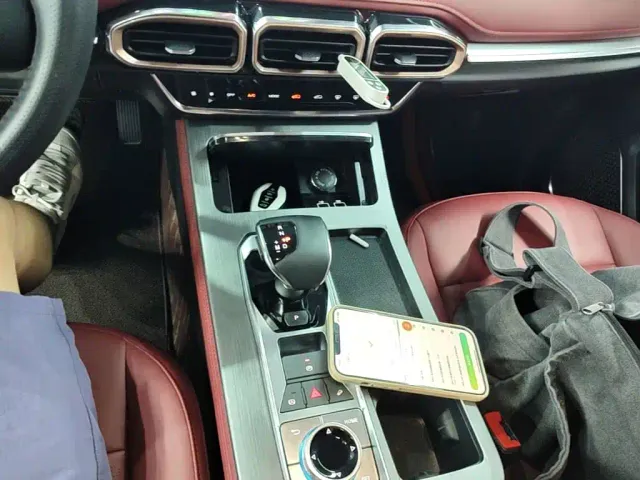 Jetour X70 Plus — Фото автомобиля 9