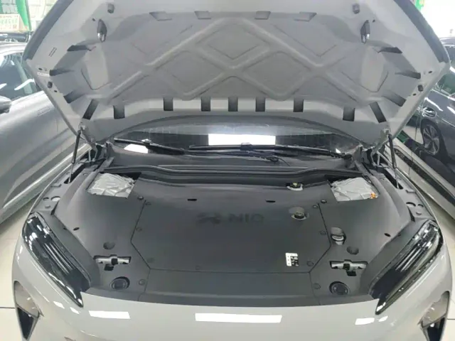 Nio ET5 Touring — Фото автомобиля 19