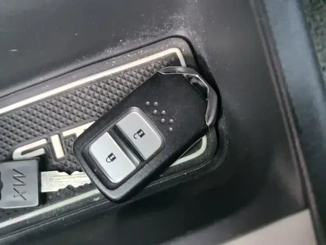 Honda Fit — Фото автомобиля 8