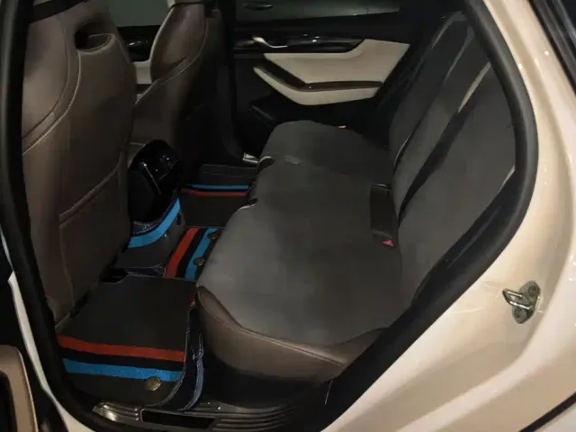 BYD Qin PLUS — Фото автомобиля 11