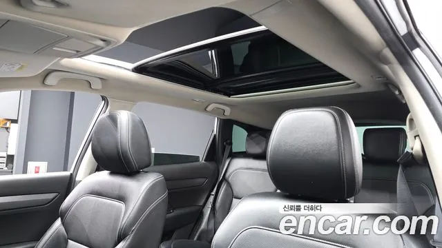 Renault-KoreaSamsung QM6 Новый QM6 2.0 GDe LE Signature 2WD — Фото автомобиля 18