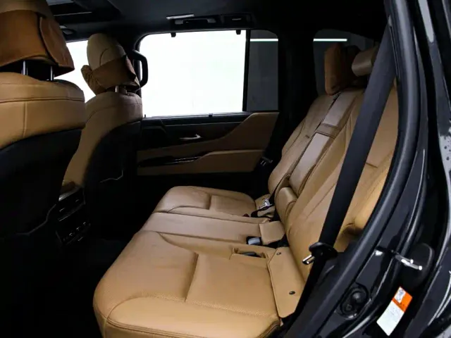 Lexus LX — Фото автомобиля 17