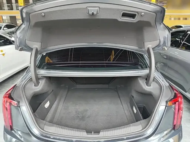 Cadillac CT5 — Фото автомобиля 18