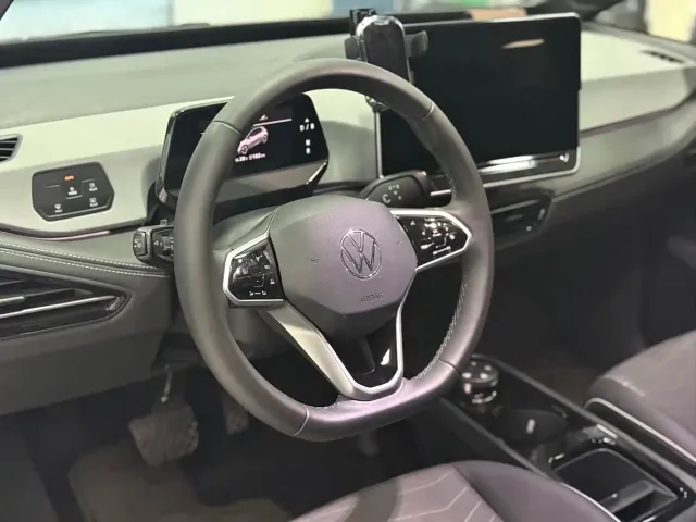 Volkswagen ID.3 — Фото автомобиля 8