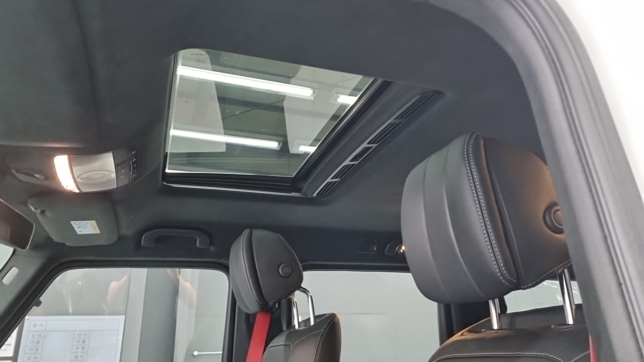 Mercedes-Benz G-Class — Фото автомобиля 13