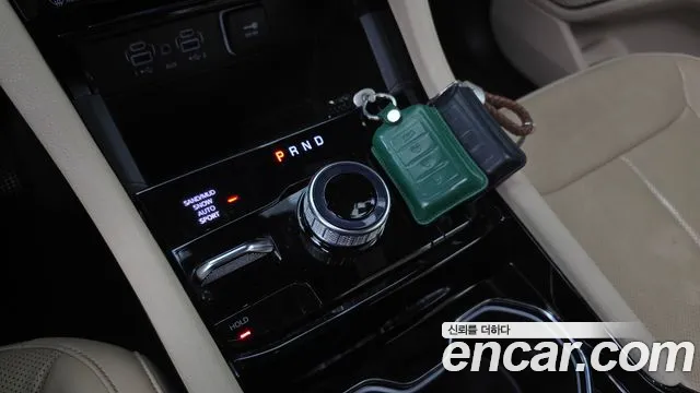 Jeep Cherokee Grand Cherokee(WL) 3.6 Limited — Фото автомобиля 9