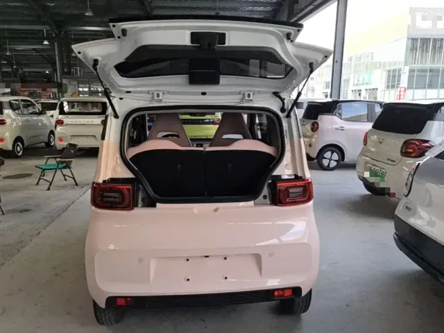 Wuling Hongguang Mini EV — Фото автомобиля 18