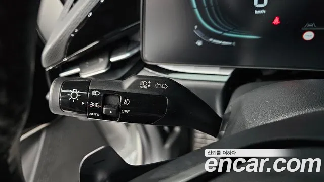 Kia Niro The All New — Фото автомобиля 30