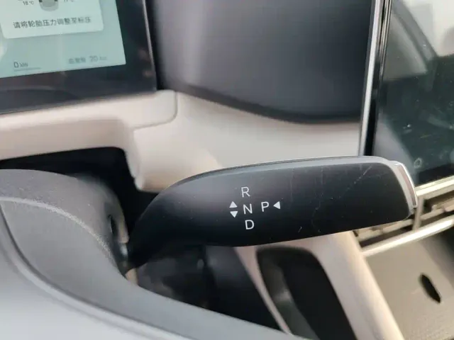 BYD Yuan UP — Фото автомобиля 13