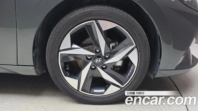 Hyundai Avante CN7 — Фото автомобиля 6