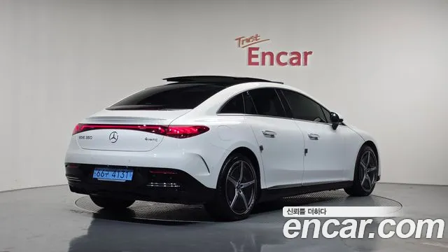 Mercedes-Benz EQE V295 — Фото автомобиля 2