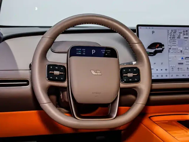 Li Auto i6 — Фото автомобиля 24