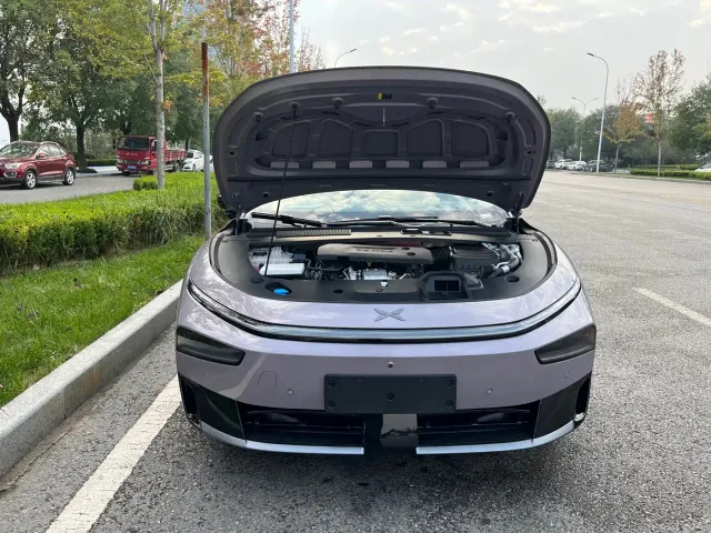 Xpeng P7+ — Фото автомобиля 18