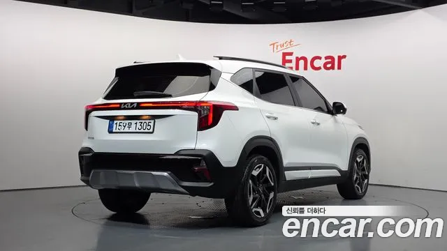 Kia Seltos Новый Seltos Бензин 2.0 2WD — Фото автомобиля 2