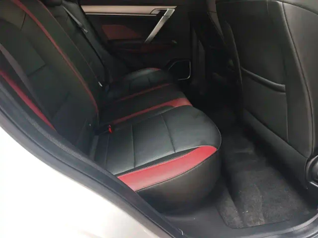 Geely Binyue — Фото автомобиля 19