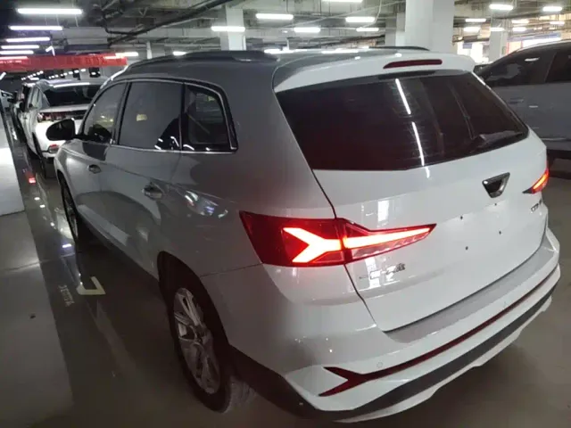 Jetta VS7 — Фото автомобиля 4