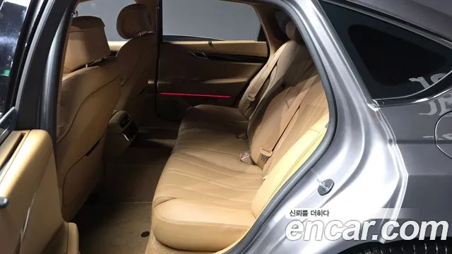 Genesis G80 RG3 — Фото автомобиля 16