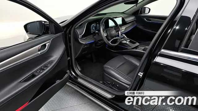 Hyundai Grandeur Grandeur (New) — Фото автомобиля 15