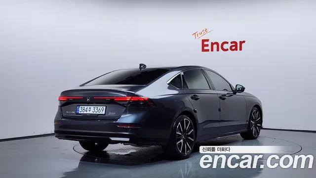 Honda Accord — Фото автомобиля 2