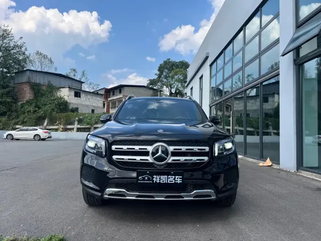 Mercedes-Benz GLB-Class — Фото автомобиля 2
