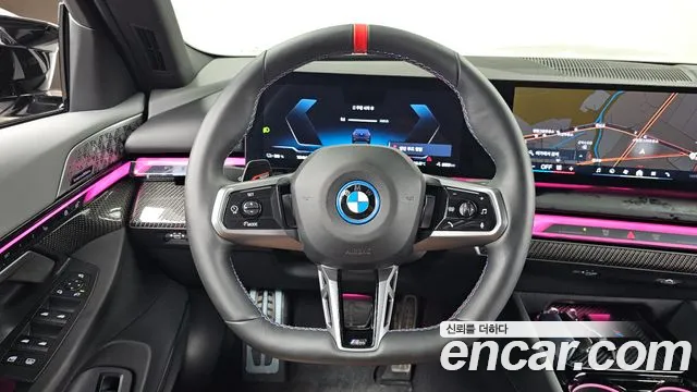BMW i5 — Фото автомобиля 11