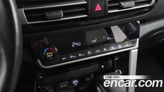 Kia Seltos — Фото автомобиля 18