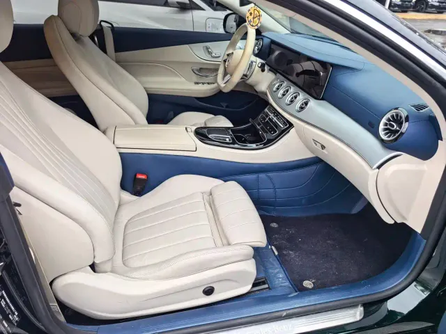 Mercedes-Benz E-Class — Фото автомобиля 8