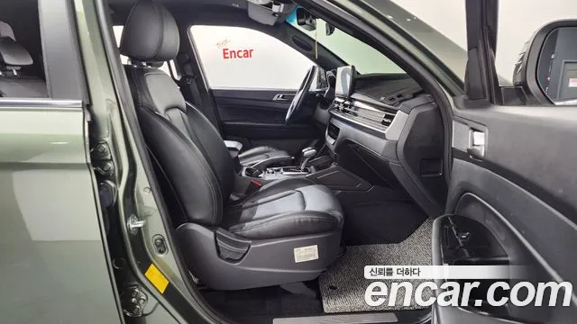 KG_Mobility_Ssangyong Rexton Новый Rexton Sport Khan Дизель 2.2 4WD — Фото автомобиля 11