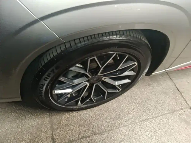 Changan Z6 — Фото автомобиля 22