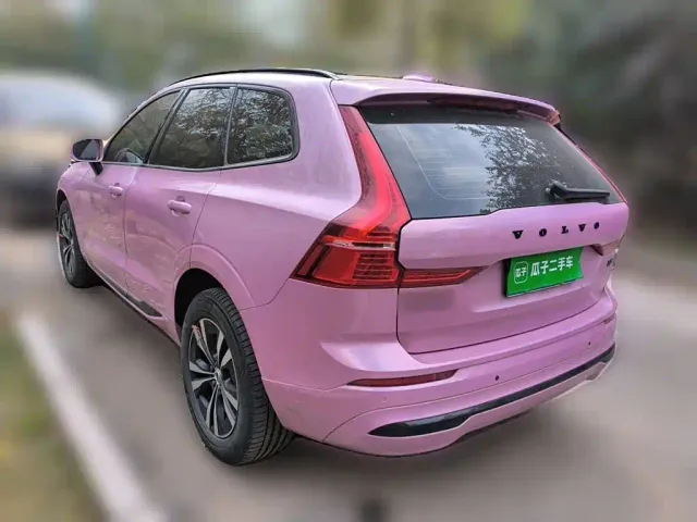 Volvo XC60 — Фото автомобиля 4