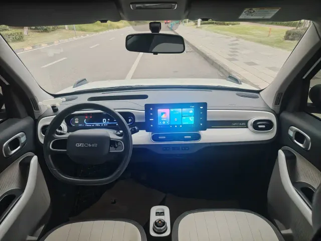 Geely Panda — Фото автомобиля 6
