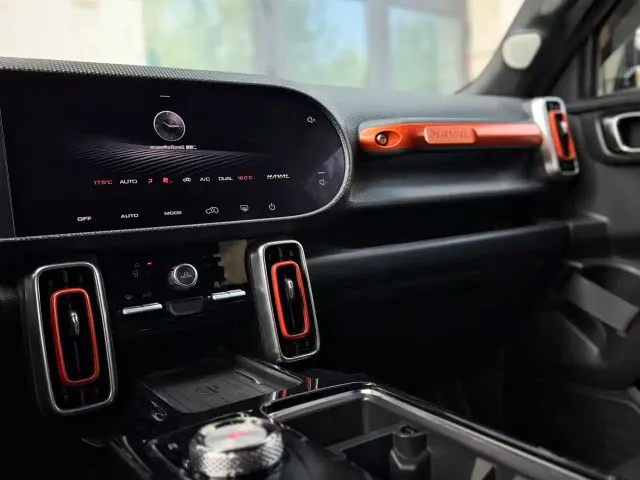 Haval Big Dog — Фото автомобиля 10