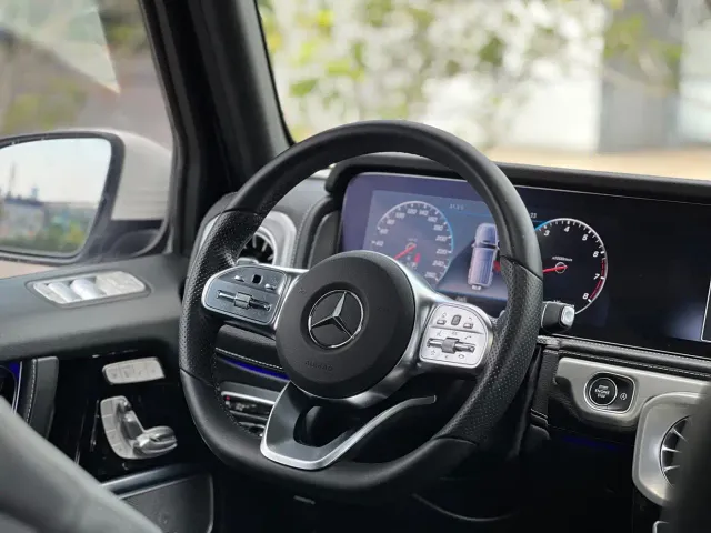 Mercedes-Benz G-Class — Фото автомобиля 12