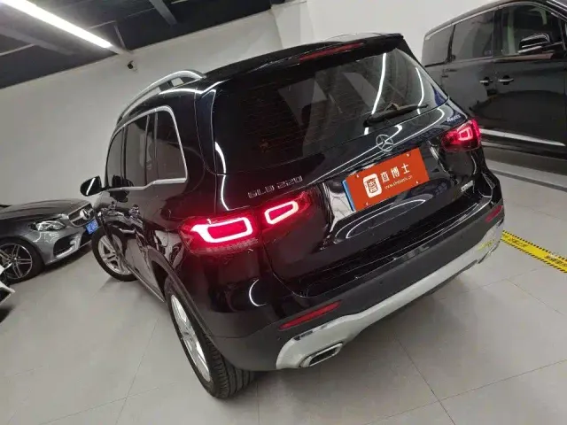 Mercedes-Benz GLB-Class — Фото автомобиля 7