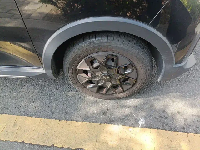 Wuling Hongguang Mini EV — Фото автомобиля 23