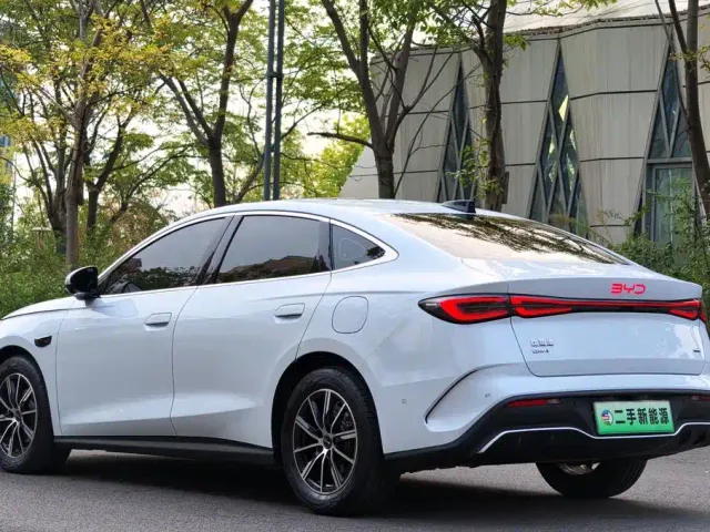 BYD Seal 06 — Фото автомобиля 6