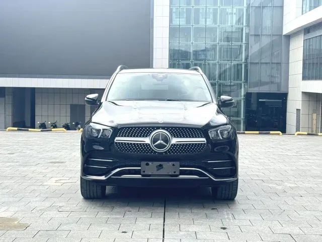 Mercedes-Benz GLE-Class — Фото автомобиля 2