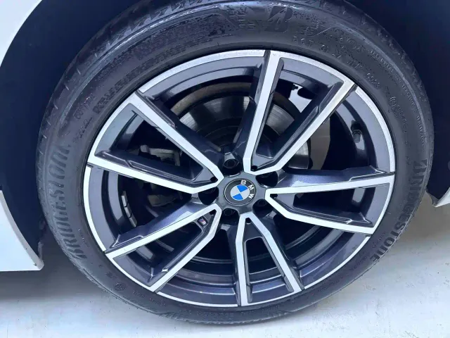 BMW 3 Series — Фото автомобиля 20