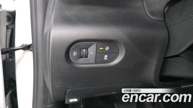 Hyundai Casper Casper Turbo Essential — Фото автомобиля 8