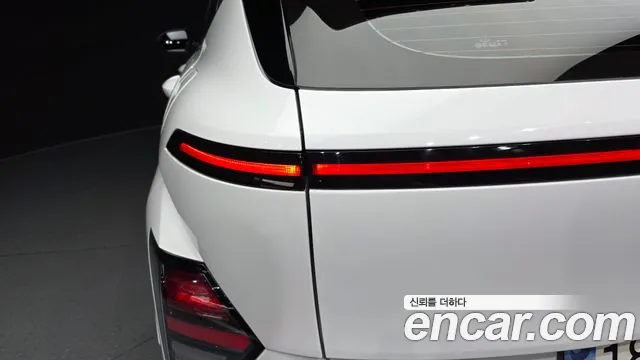 Hyundai Kona SX2 — Фото автомобиля 8