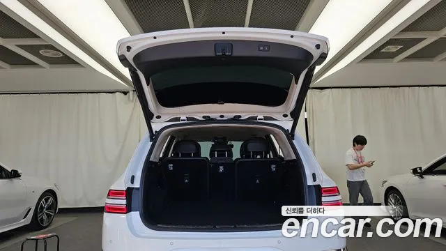 Genesis GV80 — Фото автомобиля 20