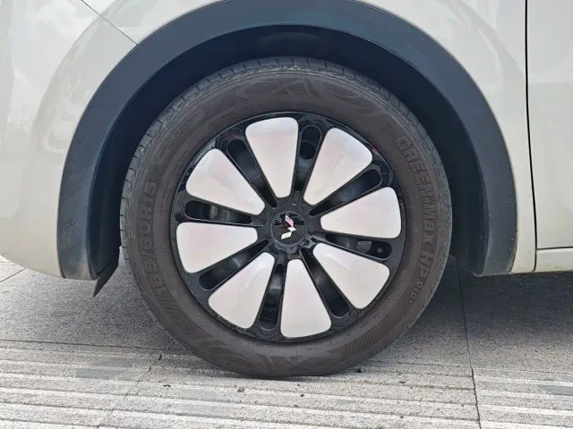 Wuling Bingo — Фото автомобиля 14
